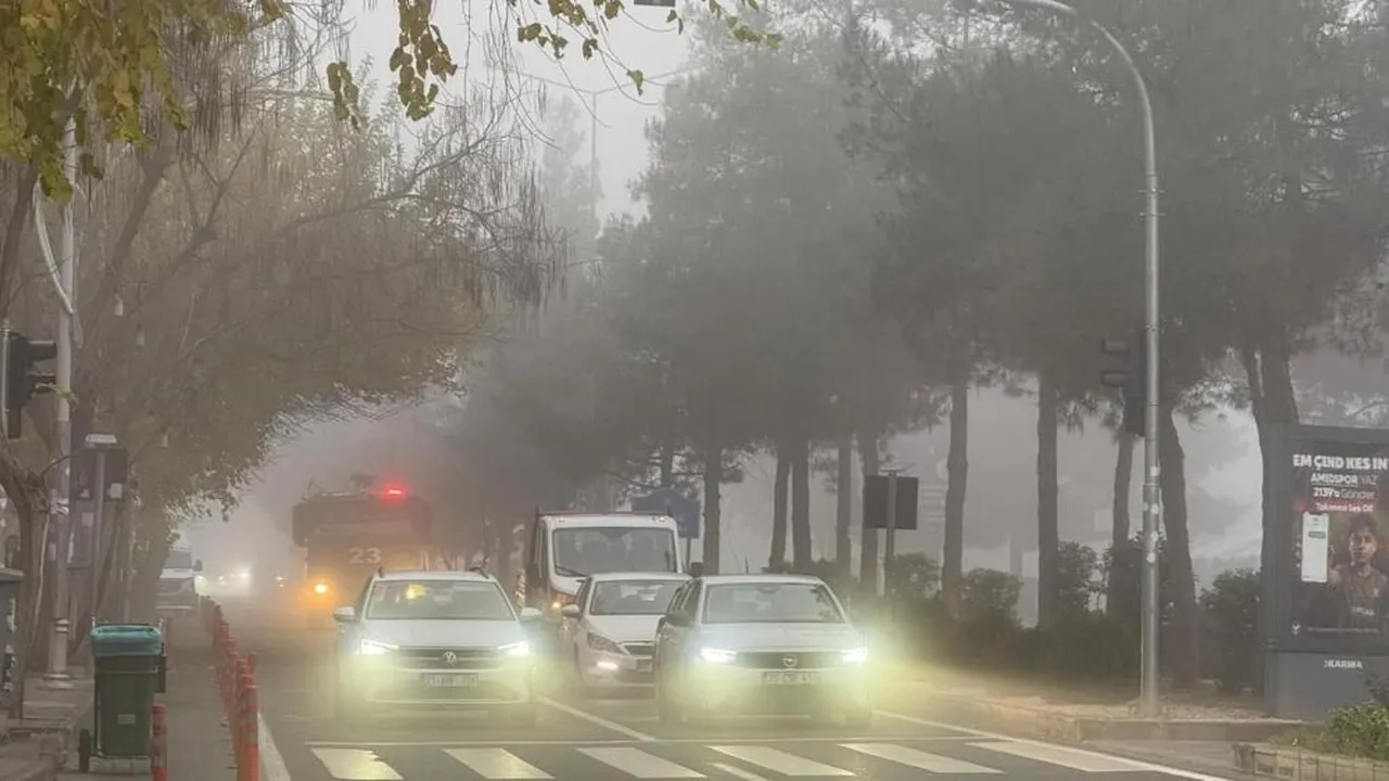 Diyarbakır'da göz gözü görmüyor! Ekipler sürücüleri uyardı