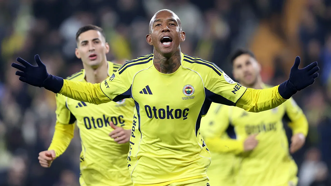 Fenerbahçe'de Anderson Talisca alev aldı! 2 maçta 5 gol attı, zirveye yerleşti