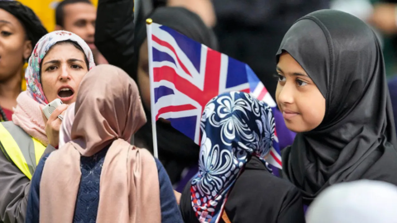 İngiltere'de milyonlarca Müslüman vatandaşlıktan çıkarılabilir! Yetkililer uyardı