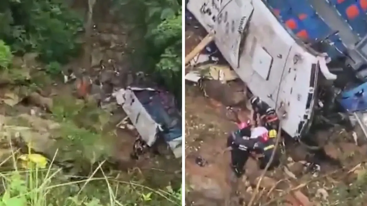 Kolombiya'da korkunç kaza! Uçurumdan yuvarlanan serviste 16 genç hayatını kaybetti