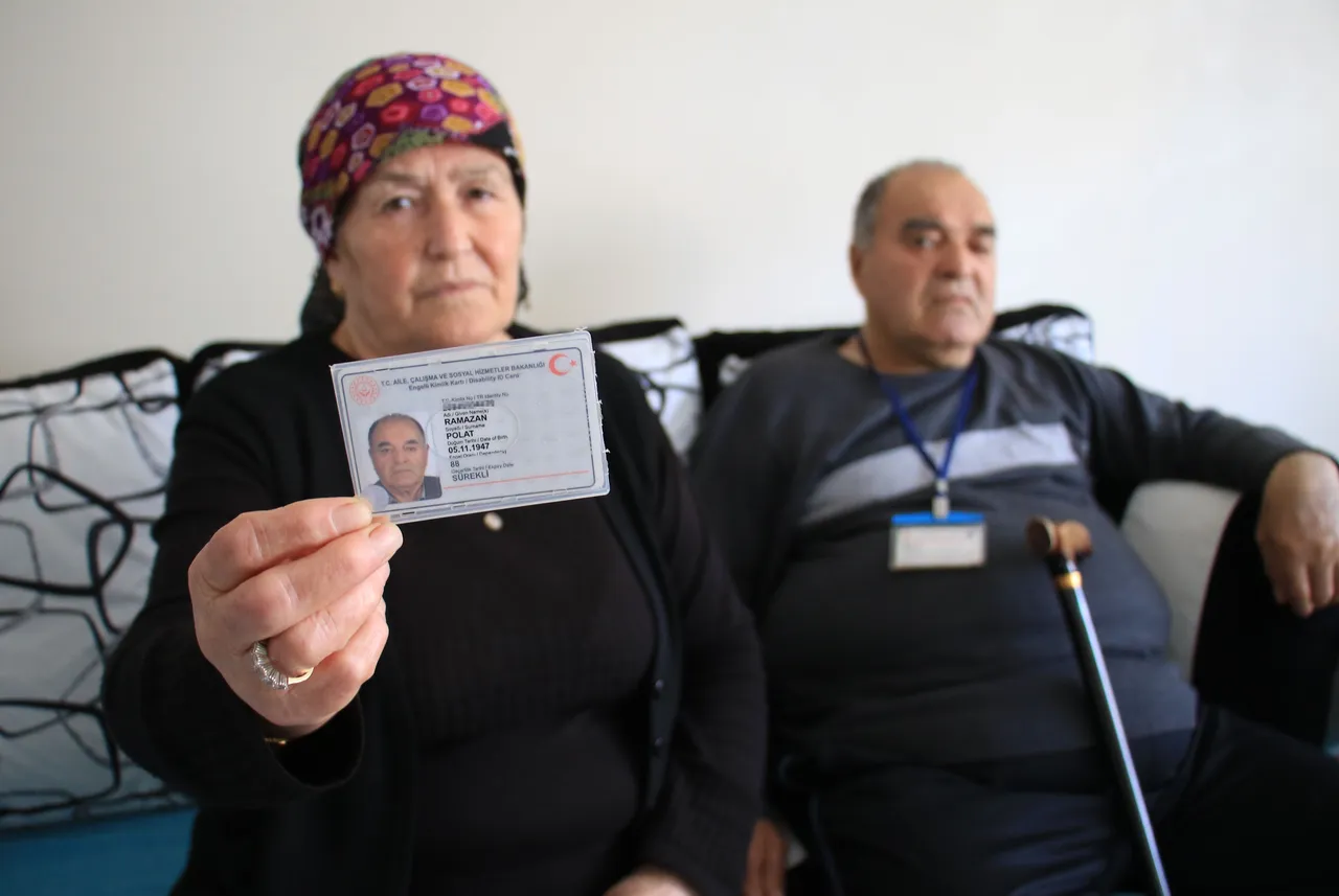 Mersinde yaşlı çift otobüste darp edilmişti! Mahkemeden şaşırtan  indirim kararı