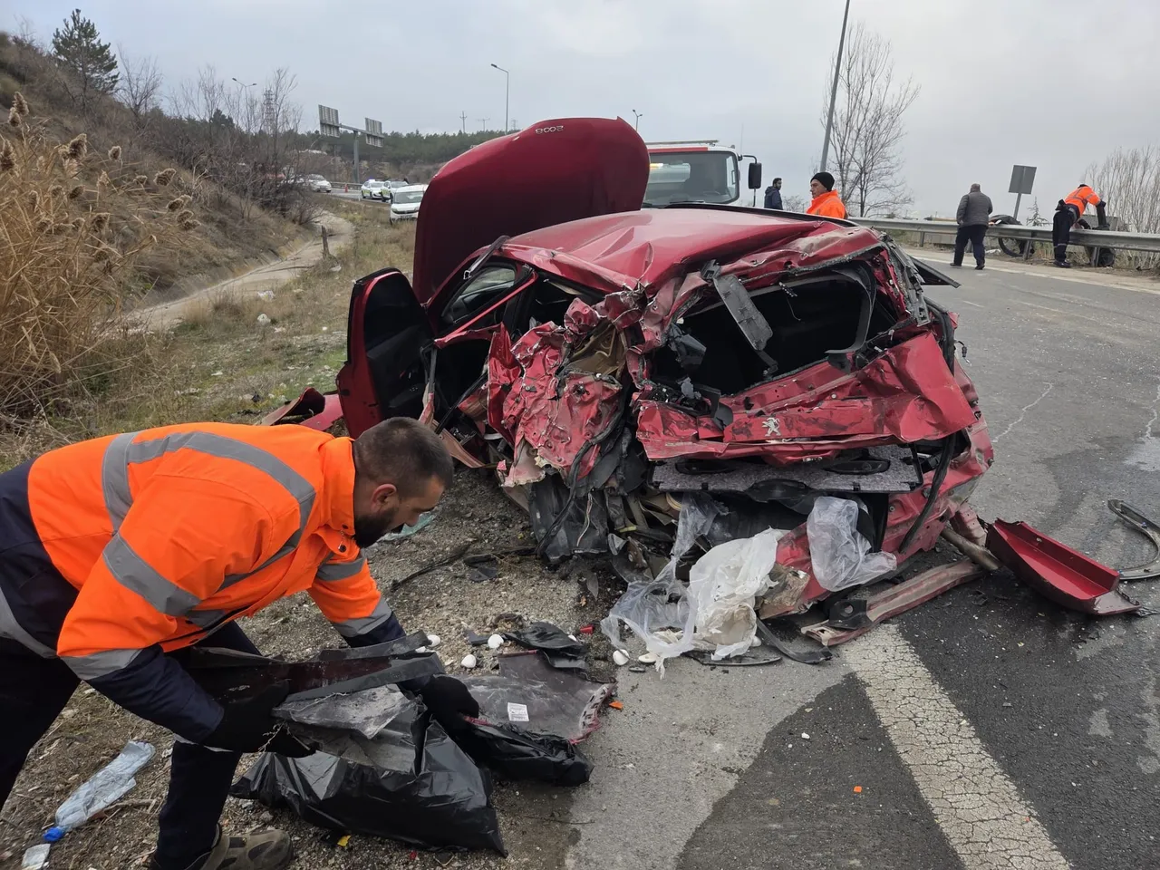 Meteoroloji kar uyarısı yapmıştı! Ankara’da zincirleme kazada 5 kişi yaralandı