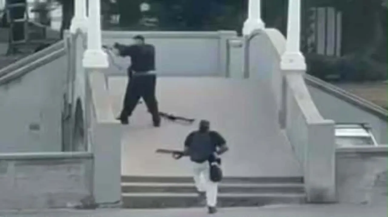 Sydney saldırısından sonra Avustralya’da Müslüman mezarlığına çirkin saldırı!