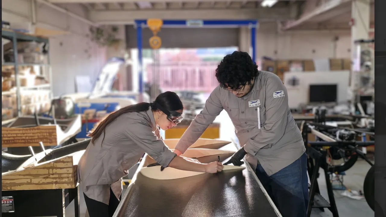 Trafiği unutun! Uçan elektrikli otomobil Alef A gelecek yıl yollarda olacak (Fiyatı şaşırttı)