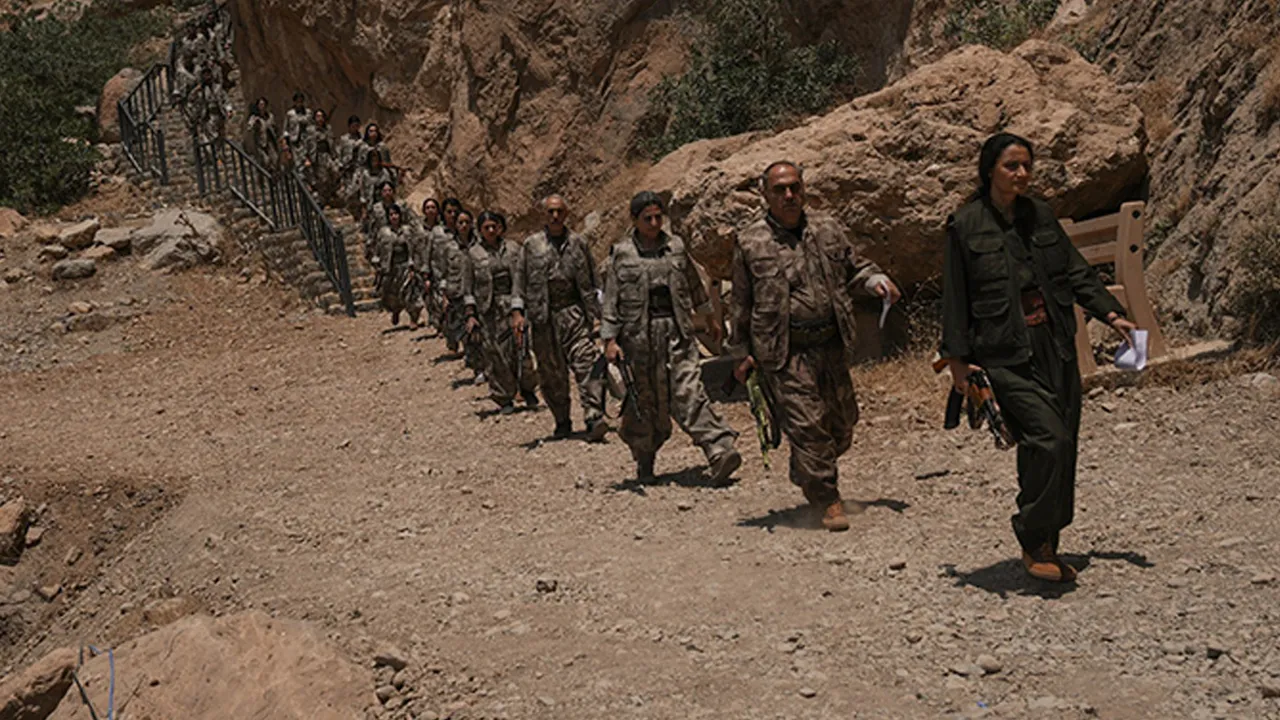 İLK HAMLE 'EVE DÖNÜŞ'