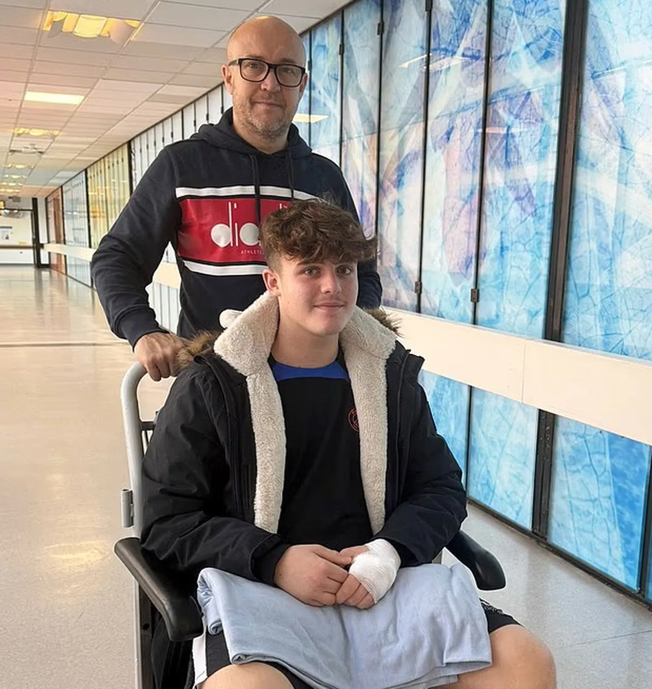 Baş ağrısıyla gittiği hastaneden migren teşhisiyle ayrıldı: Acı gerçek nöbet geçirince ortaya çıktı