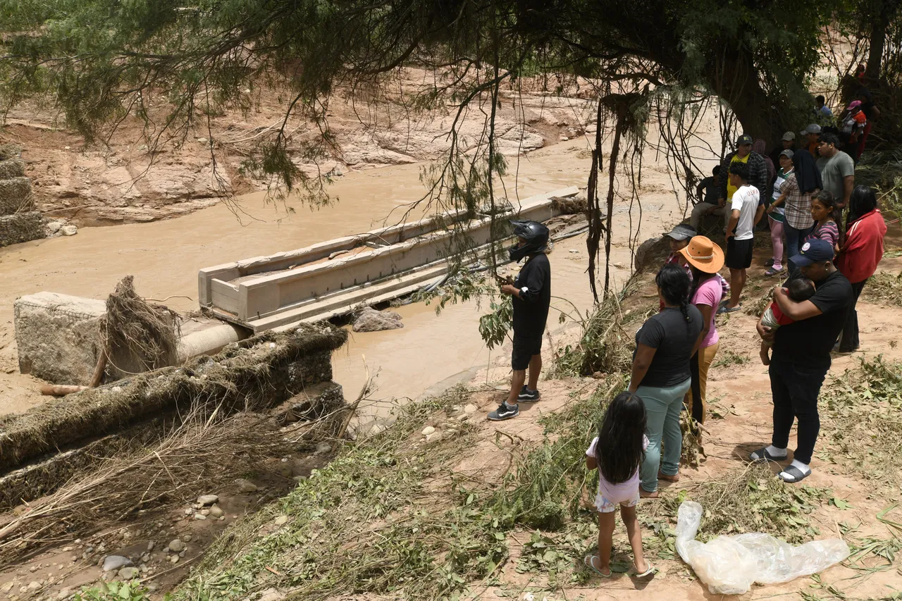 Bolivya'da sel felaketi! Çok sayıda ölü ve kayıp var