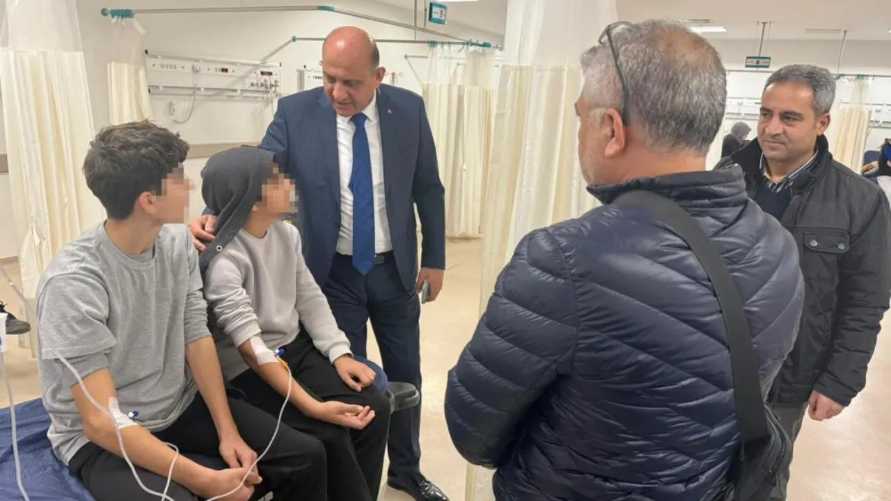 Doğum gününde dağıtılan çikolatalar hastanelik etti! 10 öğrenci zehirlendi!