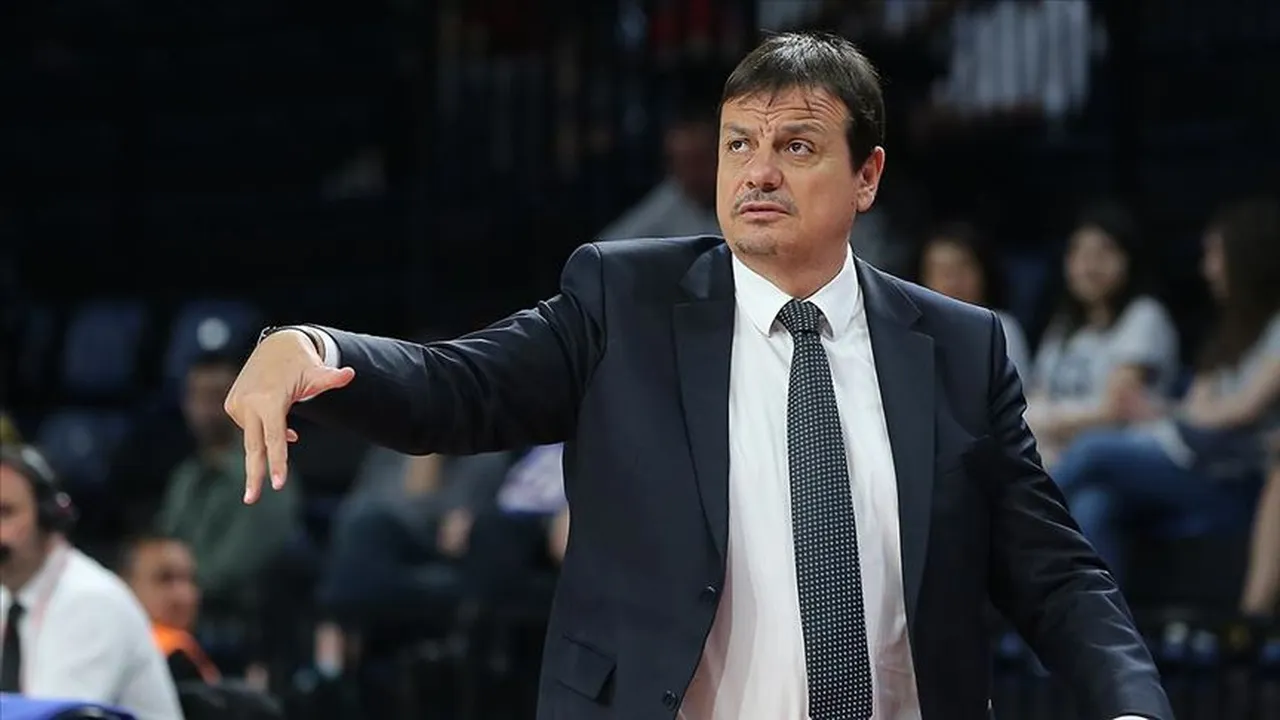 A Milli Basketbol Takımı ve Panathinaikos AKTOR başantrenörlüğünü yapan Ergin Ataman