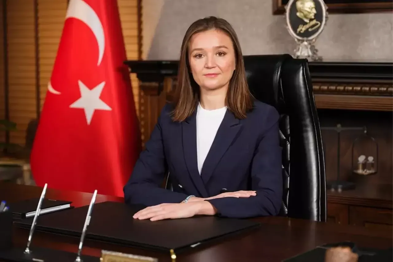 Gülşah Durbayın çocuğu var mı, evli mi, kaç yaşındaydı? Şehzadeler Belediye Başkanı hayatını kaybetti