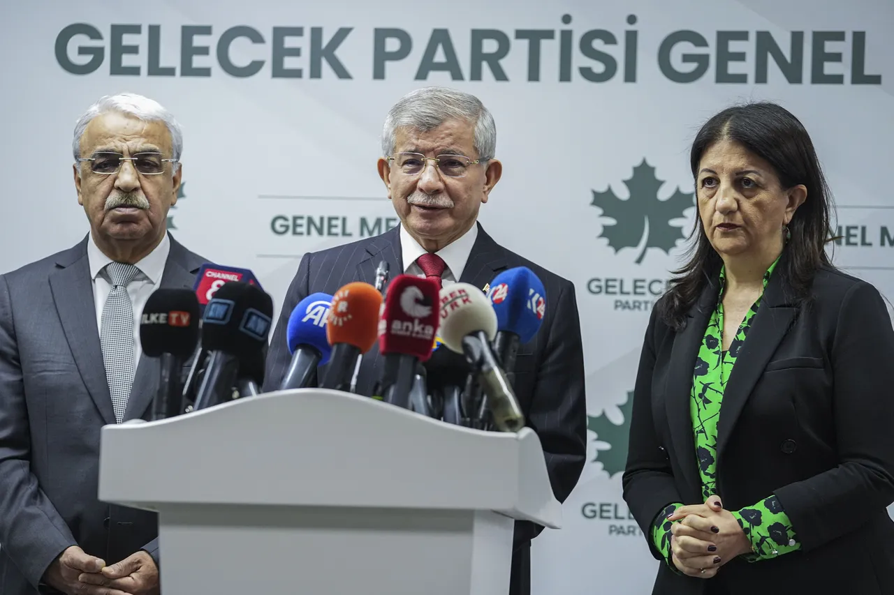 İmralı heyetinden Ahmet Davutoğlu'na ziyaret