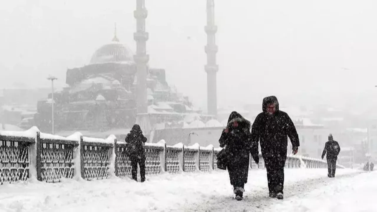 İstanbul'da kar yağacak mı, ilk kar ne zaman yağacak? İstanbul Haftalık Hava Durumu