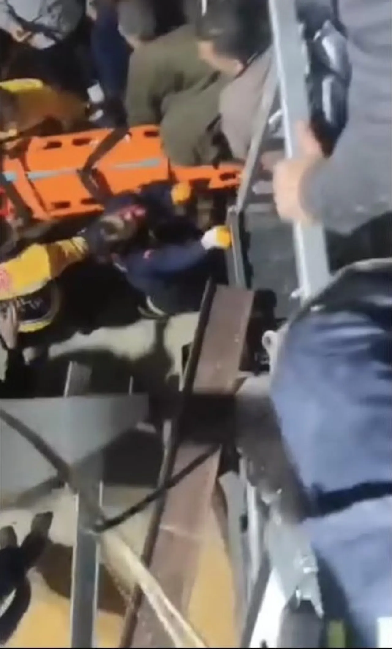 Savucu Mardin'de mısır kurutma silosu çöktü