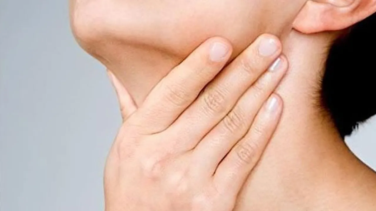 Sigara içenlere kritik uyarı: Yılda 2 kez ses teli kontrolü yaptırılmalı