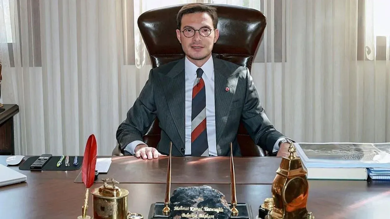 BELEDİYEDE 'BÖCEK' ALARMI