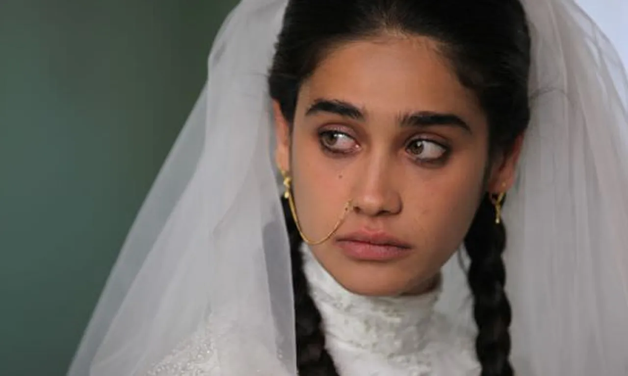 Türkiye’yi terk etmişti… Meltem Miraloğlu, ABD’de evlenerek Hristiyan oldu