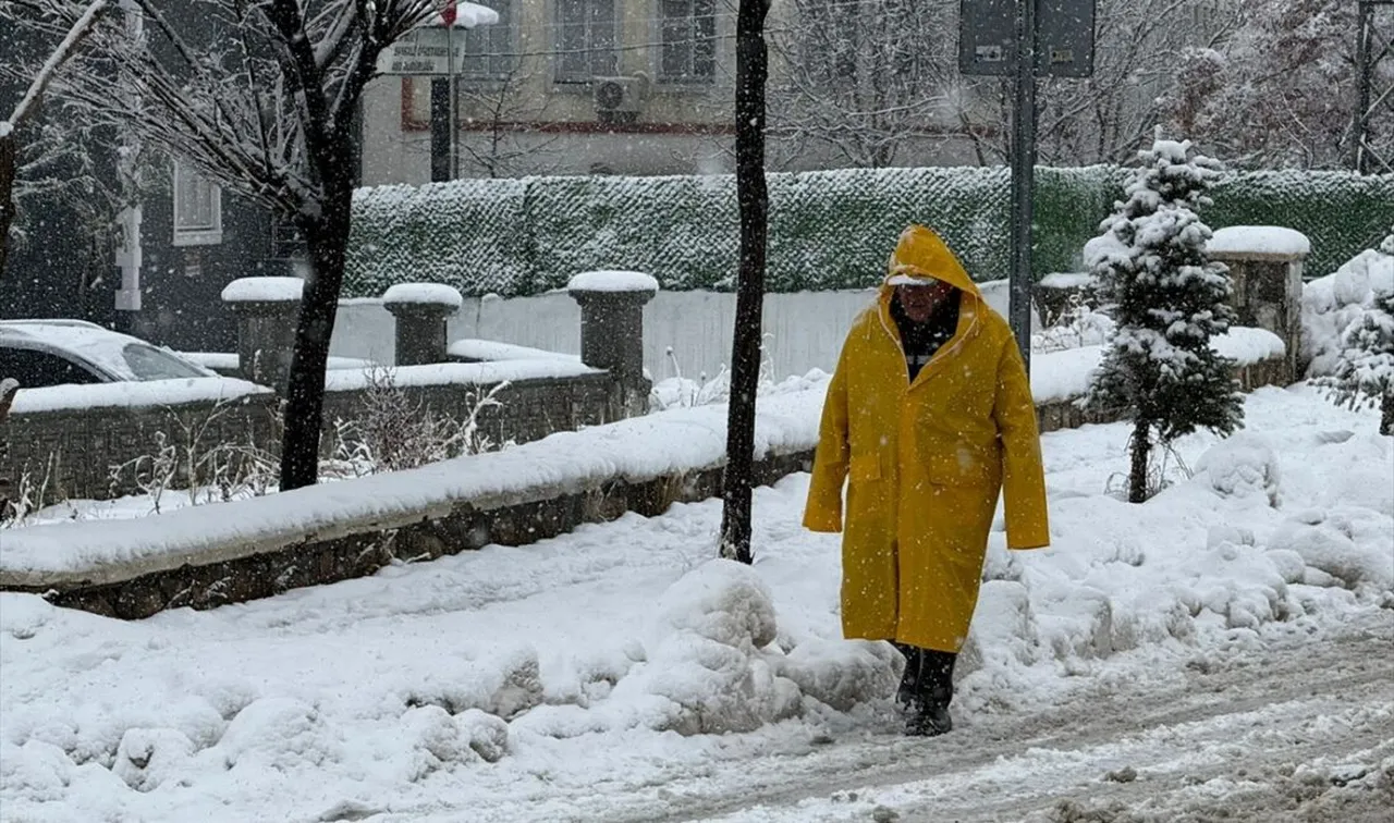 Vanda okullar tatil mi? 16 Aralık Van Valiliği son dakika açıklaması gündemde