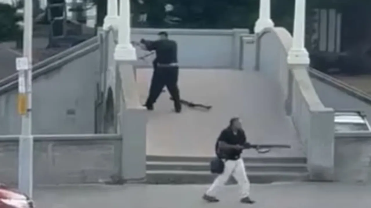 Avustralya saldırganı Naveed Akram komadan çıktı! 59 suçlamadan yargılanacak