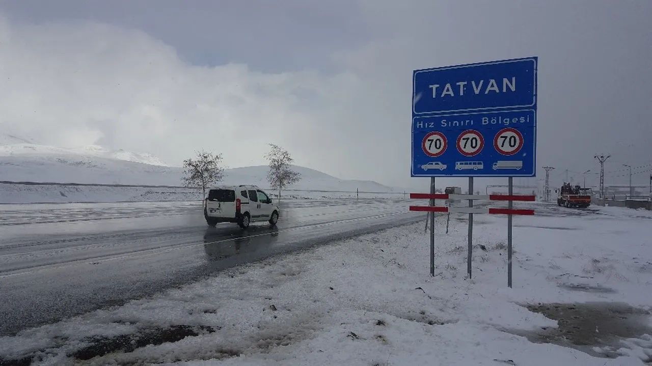 Bitliste okullar tatil mi? 17 Aralık Valilik kararı araştırılıyor!