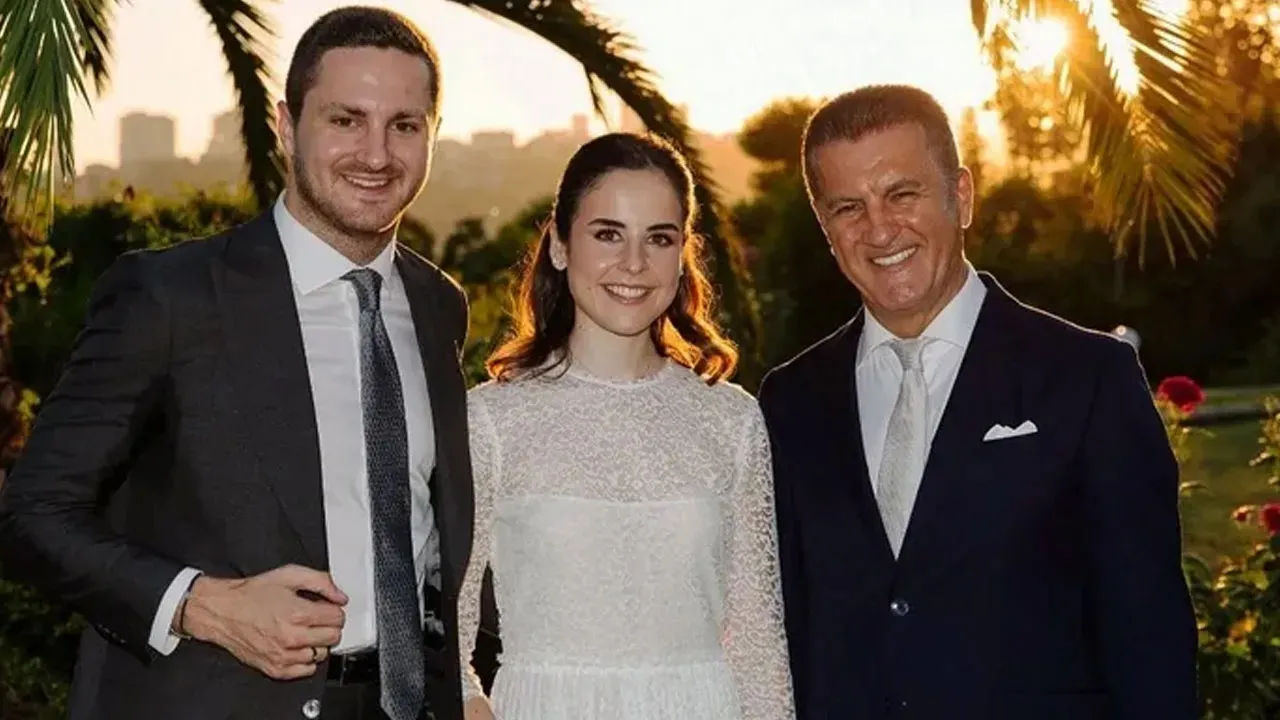 Boşanma sürecindeki Revna Sarıgül yaşadığı duygusal çöküşü paylaştı! Düştüğü not takipçilerini üzdü