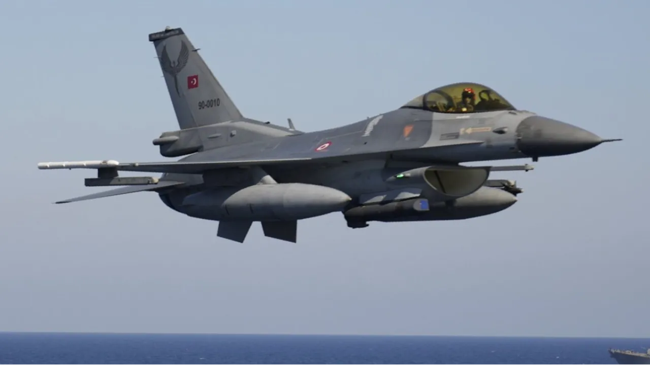 Düşürülen İHA'nın enkazı aranıyor