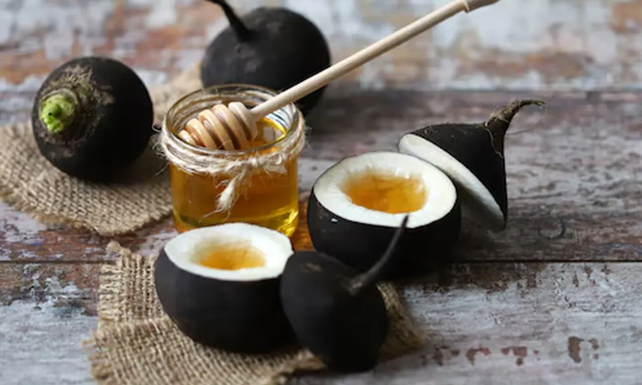 Gece öksürükle uyananlara doğal çözüm! Anında bıçak gibi kesiyor