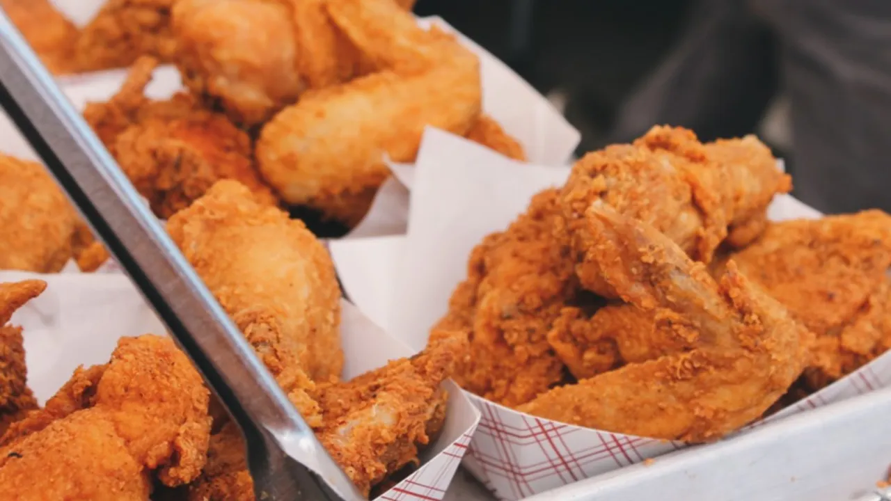 Hayatınızdan hemen çıkarın: Ünlü kalp cerrahı vücudu zehirleyen gıdaları açıkladı