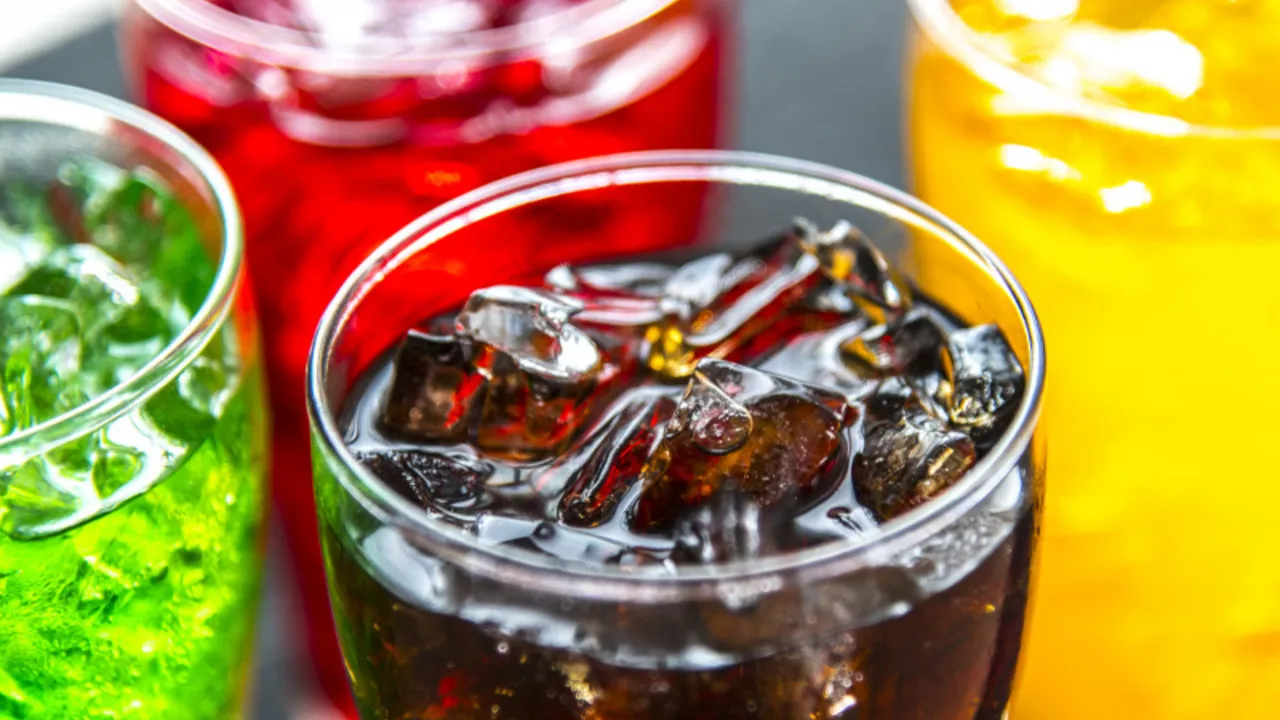 GAZLI İÇECEKLER “SIVI ÖLÜM” OLARAK TANIMLANDI