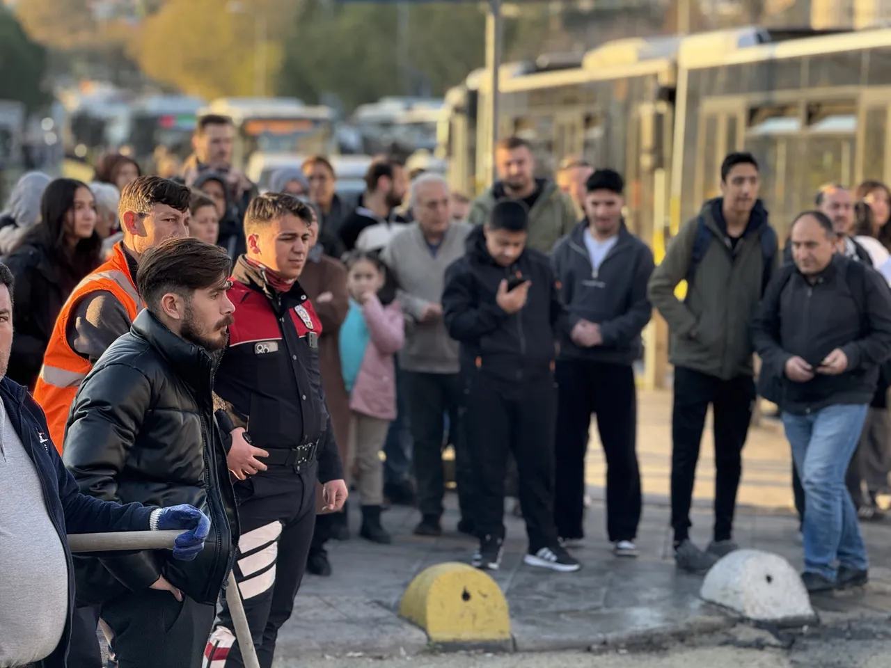 İstanbul Şişli'de otomobil yayalara çarptı! 2 kişi öldü, 6 da yaralı var