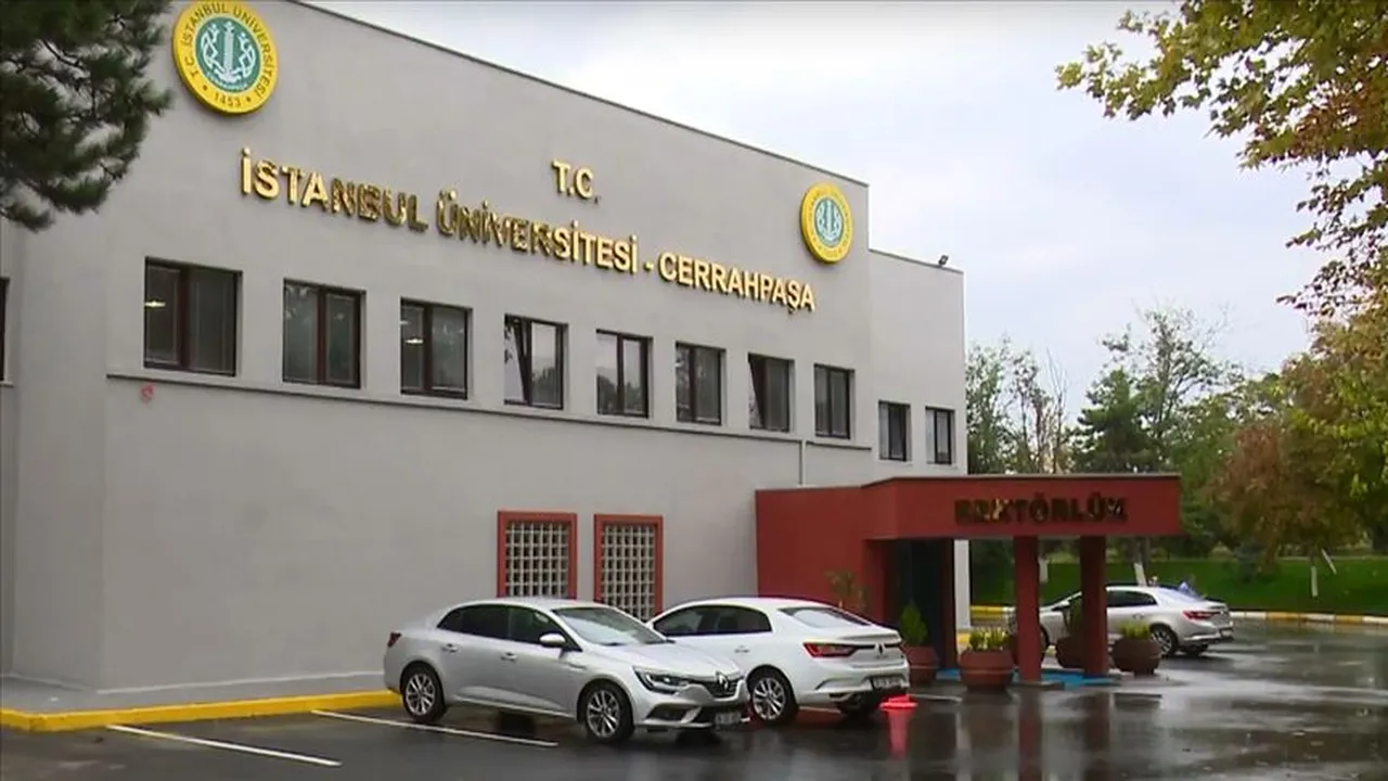 İstanbul Üniversitesi 106 sözleşmeli personel alacak! Şartlar neler, başvuru ne zaman?