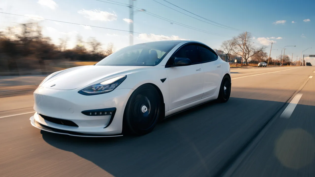 Tesla'ya 90 günlük ültimatom: Satış yasağı kapıda mı?