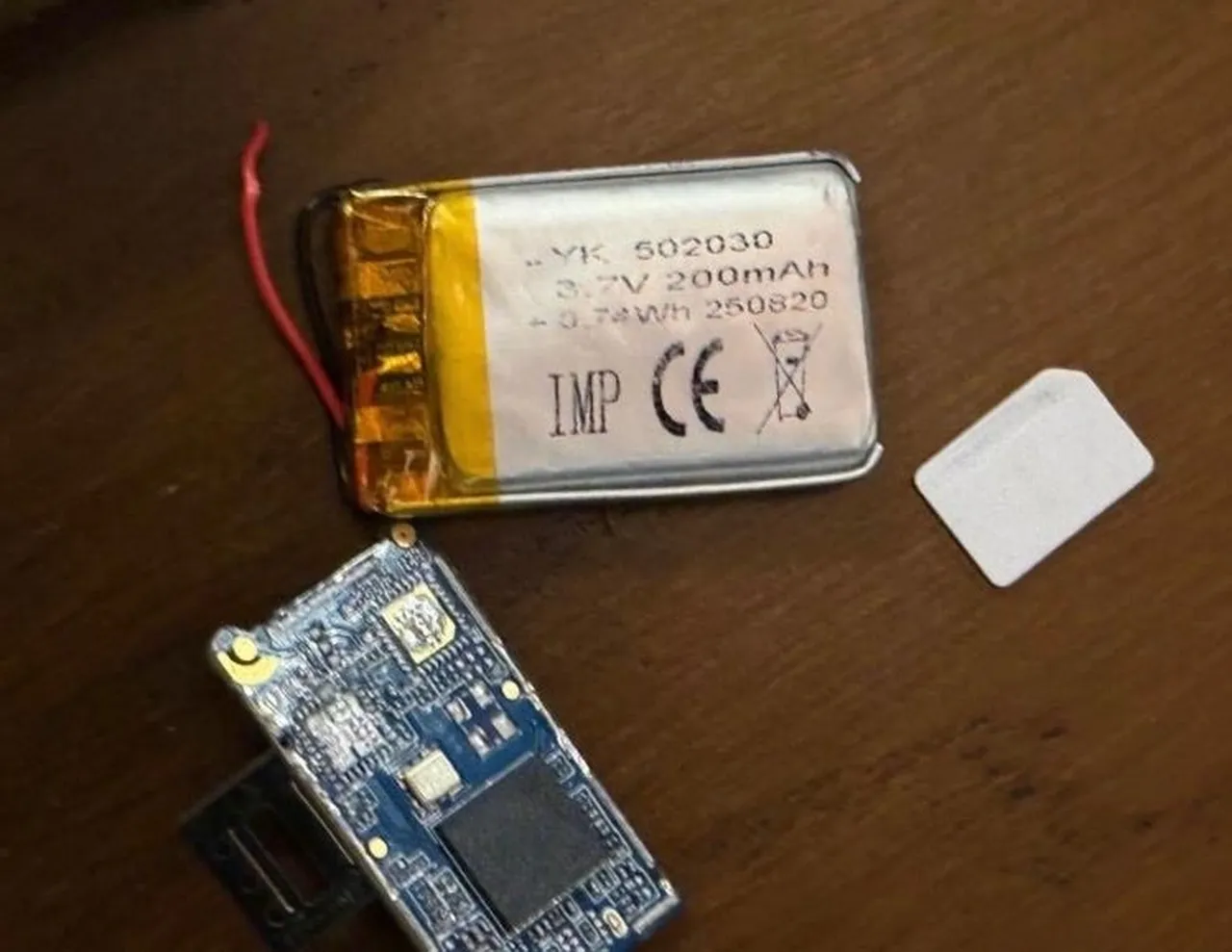 Tokat'ta Belediye Başkanı Mehmet Kemal Yazıcıoğlu'nun makam odasında bulunan dinleme cihazı