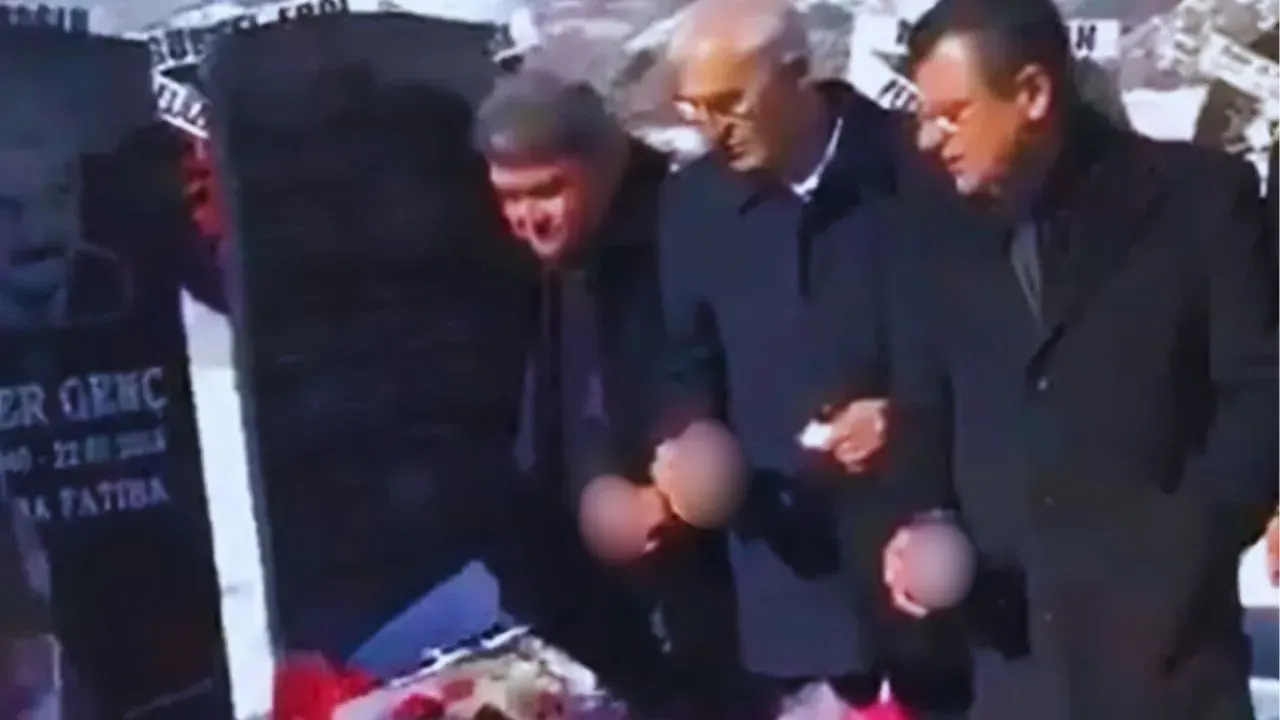 AK Partili Nebi Hatipoğlu'ndan, mezar başında alkol içen Özgür Özel'e tepki