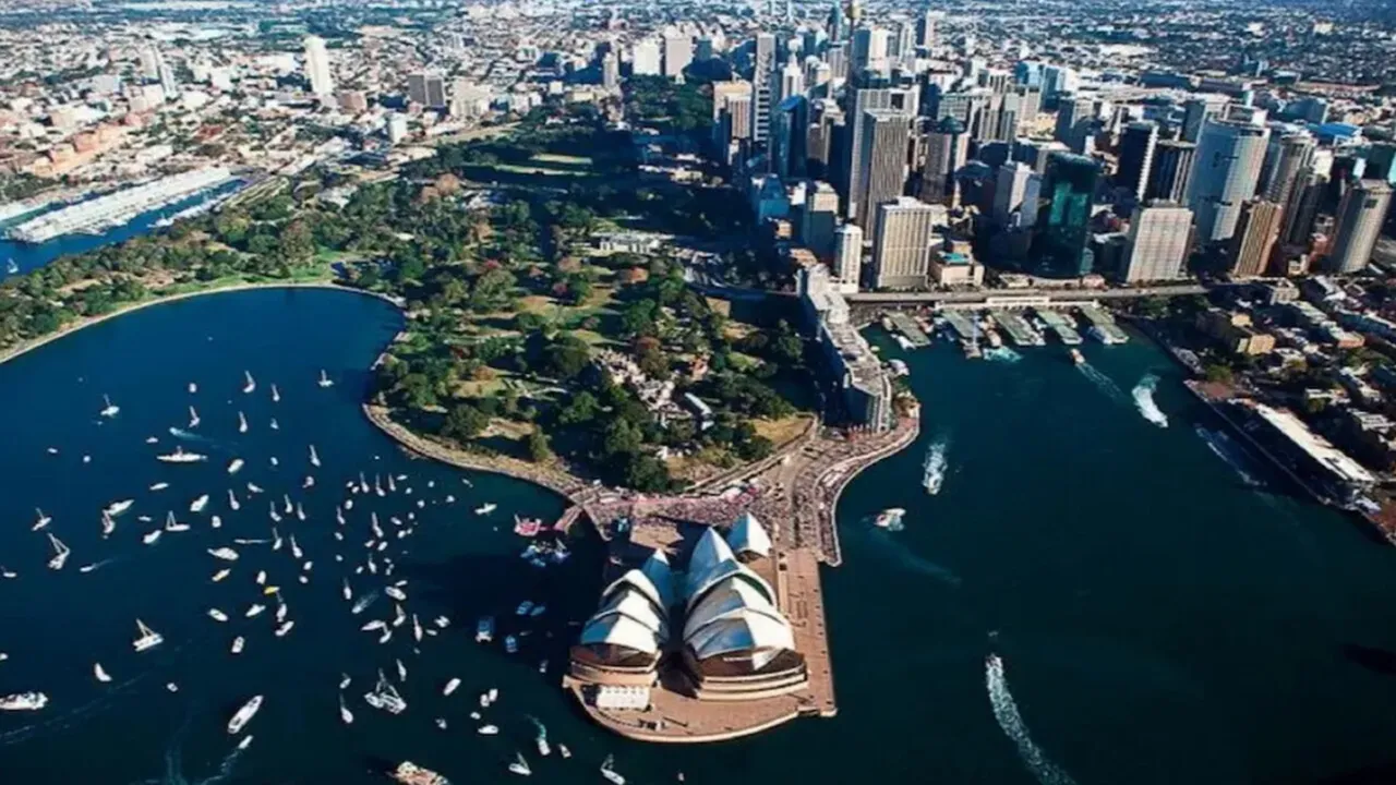 تركيا اليوم الكشف عن أغلى مدن العالم.. وهذا ترتيب إسطنبول تم الكشف عن أغلى مدن العالم! ويُعدّ وجود إسطنبول في القائمة جديرًا بالملاحظة بشكل خاص.