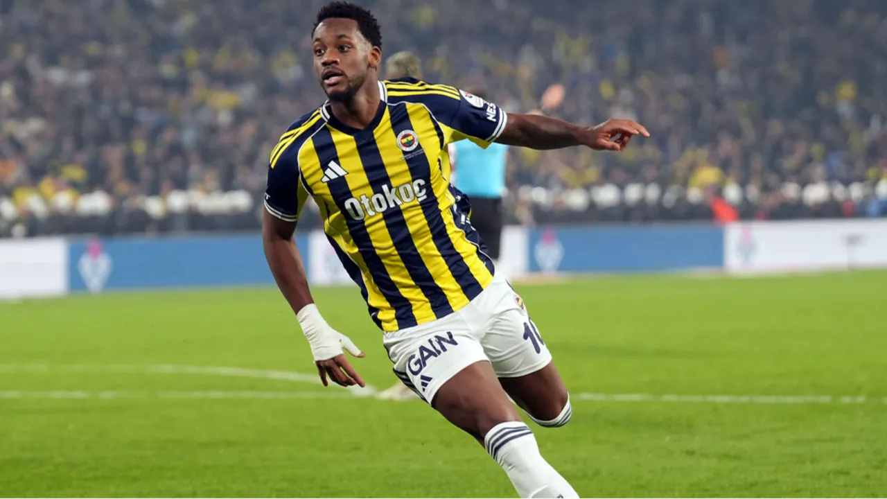Fenerbahçe'de Jhon Duran alarmı: Yönetim hemen harekete geçti