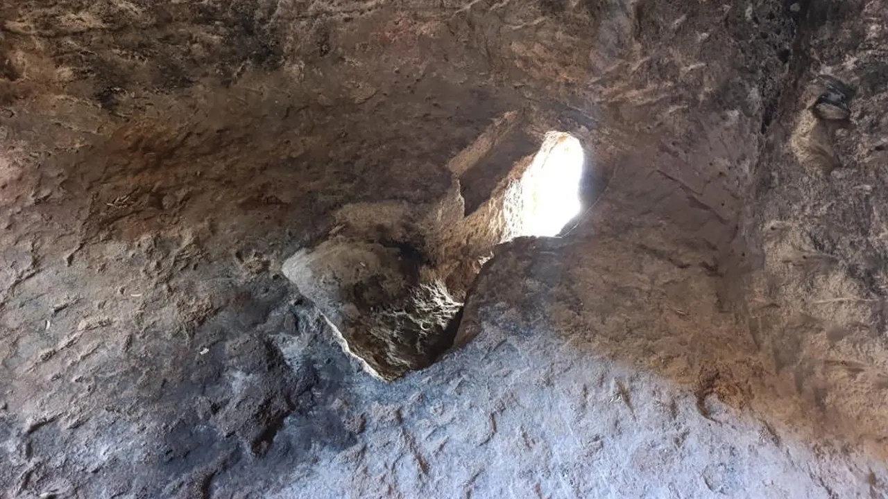 Frig Vadisi’nde 3 bin yıllık sürpriz! Bu tuvalet tarih kokuyor