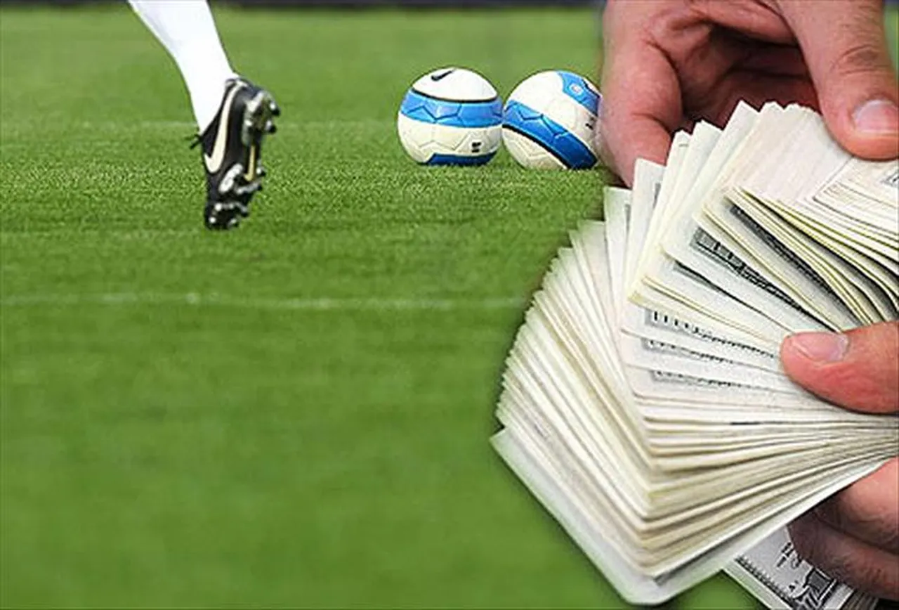 Futbolu kirletenler değil, sevenler kurtaracak