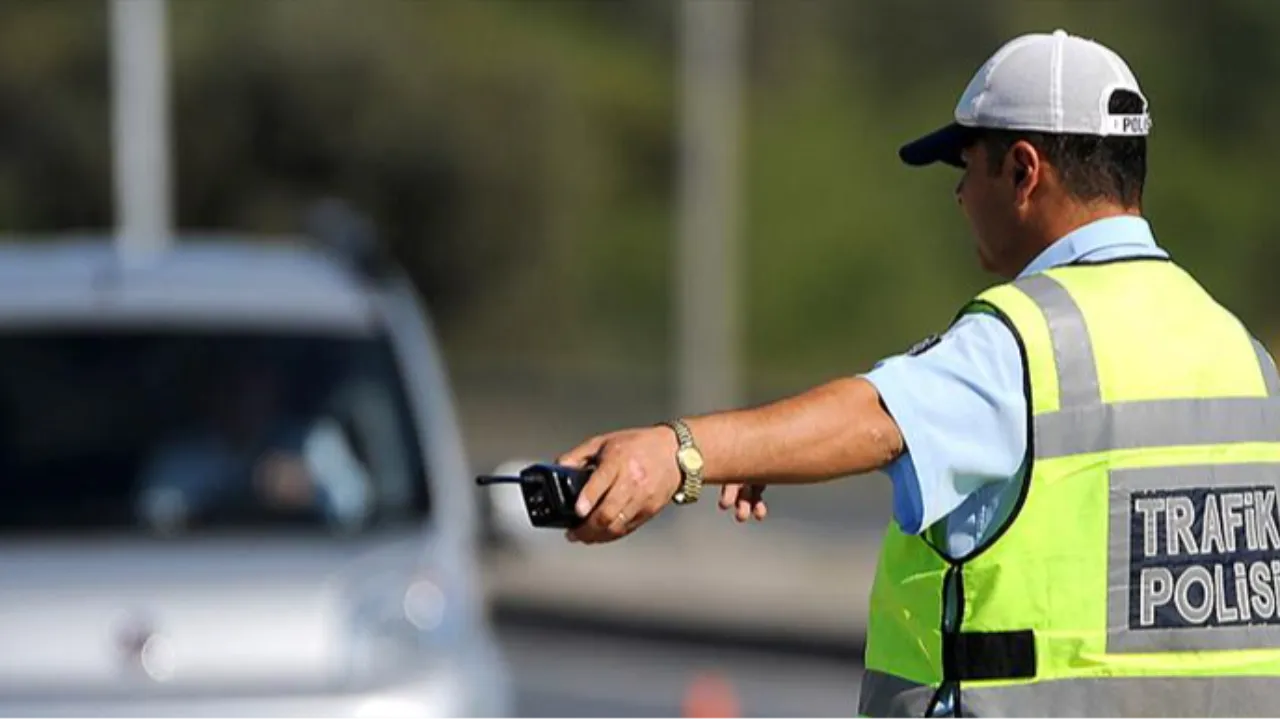 Hız sınırı cezası ne kadar olacak? 2026 zamlı trafik cezaları