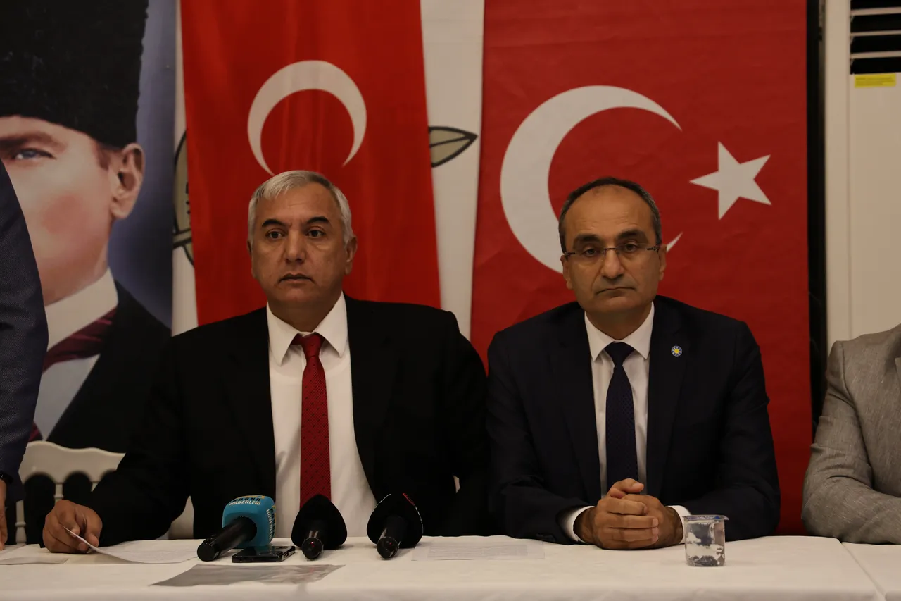 İYİ Parti’de peş peşe istifa! 5 ilçe başkanı görevlerinden ayrıldı