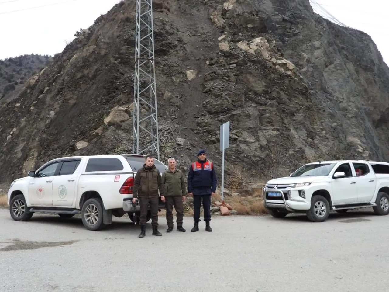 Jandarma kaçak avcılığa karşı denetime çıktı! Dağlar kontrol edildi