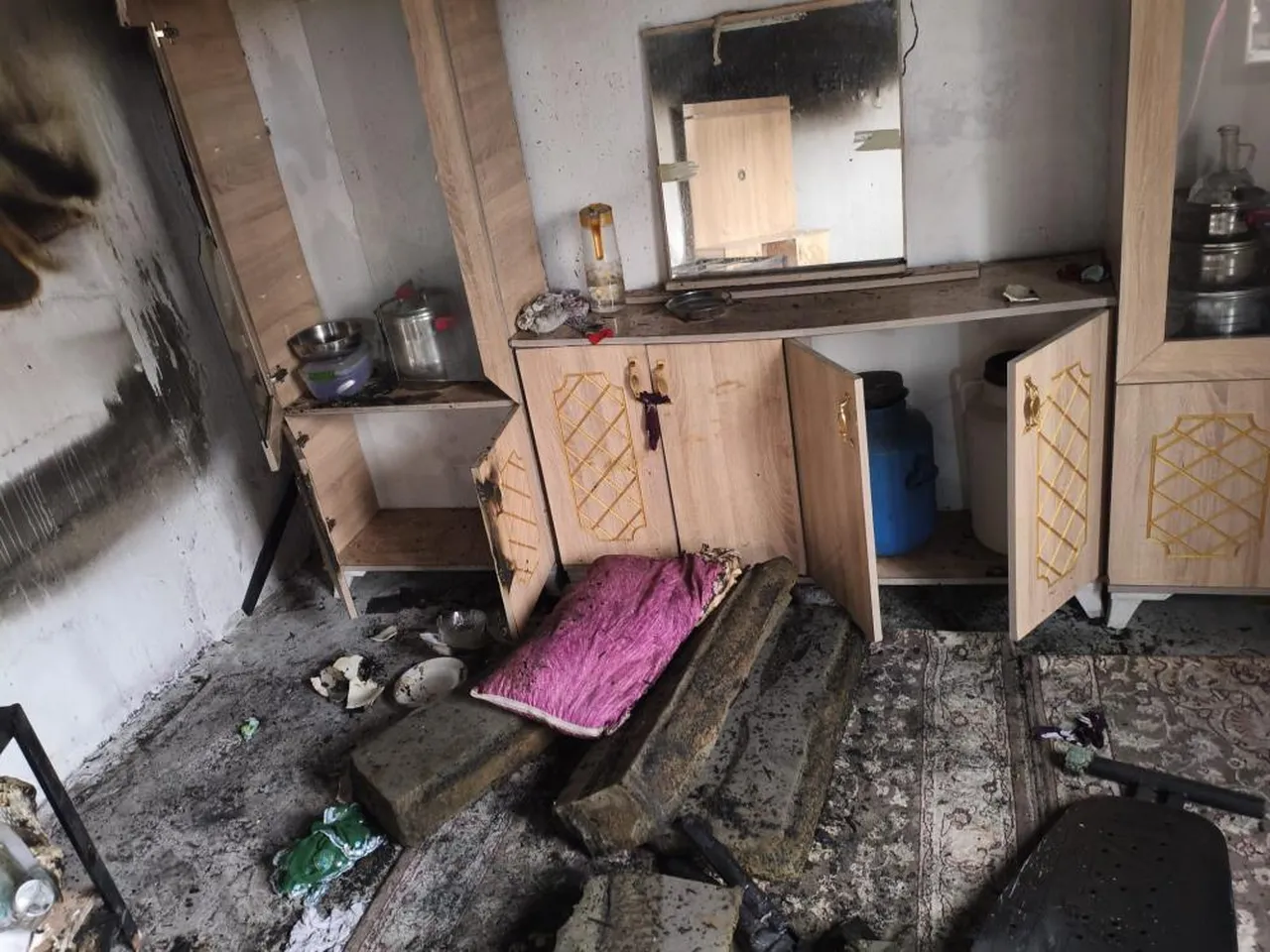 Nedir, nasıl oluyor bilen yok! Şanlıurfalı aile evlerindeki esrarengiz olayın sebebini merak ediyor