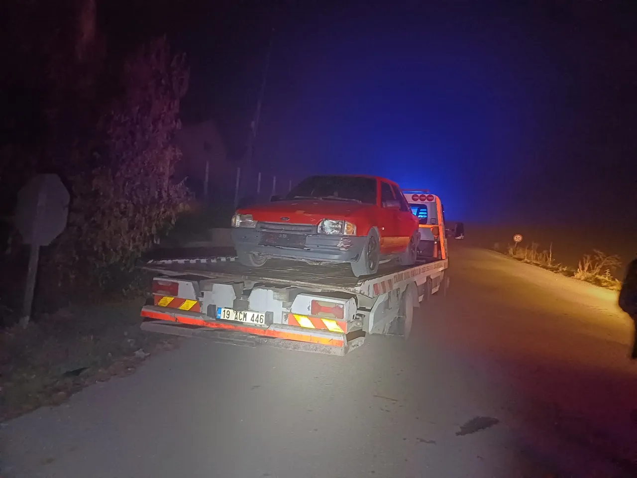 Yasaklı madde kullandı, yetmedi ehliyetsiz yakalandı