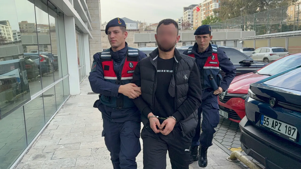 Anne ve babasına ölümle tehdit etmişti! Samsun’da makaslı dehşette tutuklama