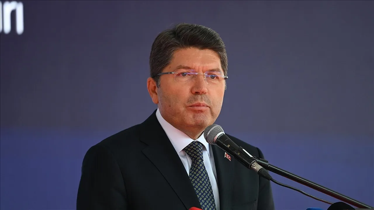 Adalet Bakanı Yılmaz Tunç