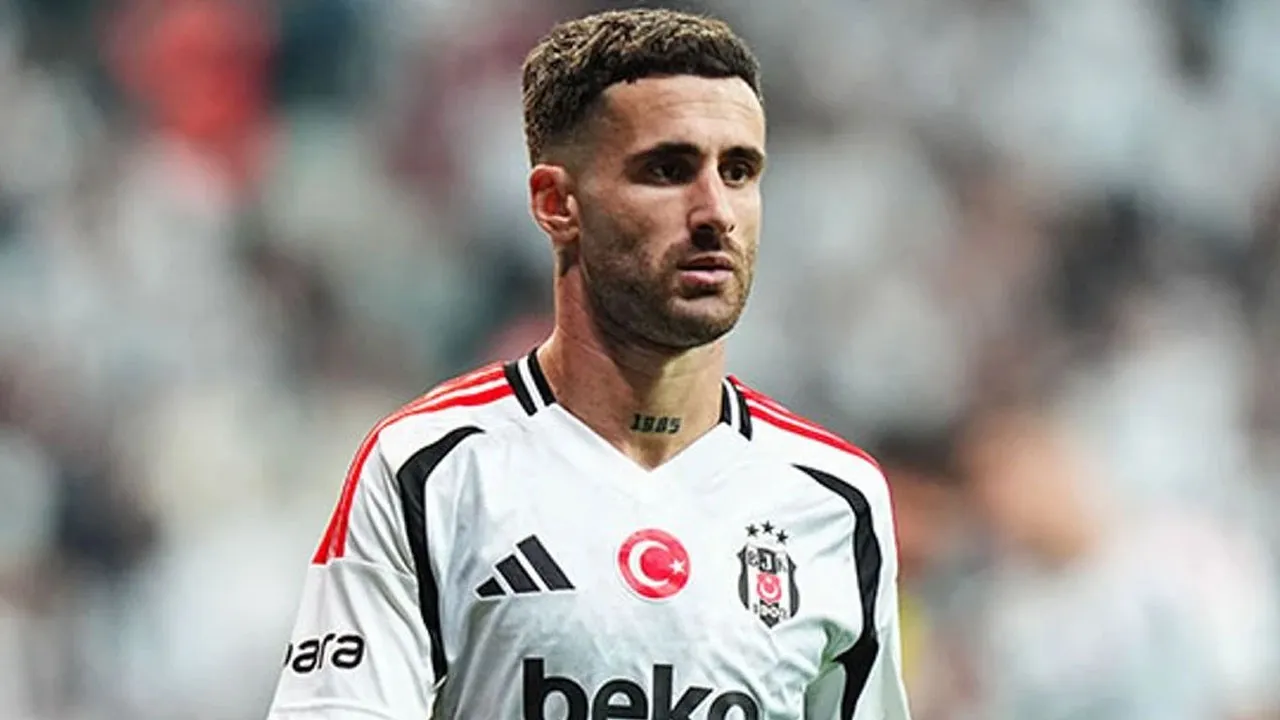 Beşiktaş'ta Rafa Silva'dan taraftarı sevindiren hareket