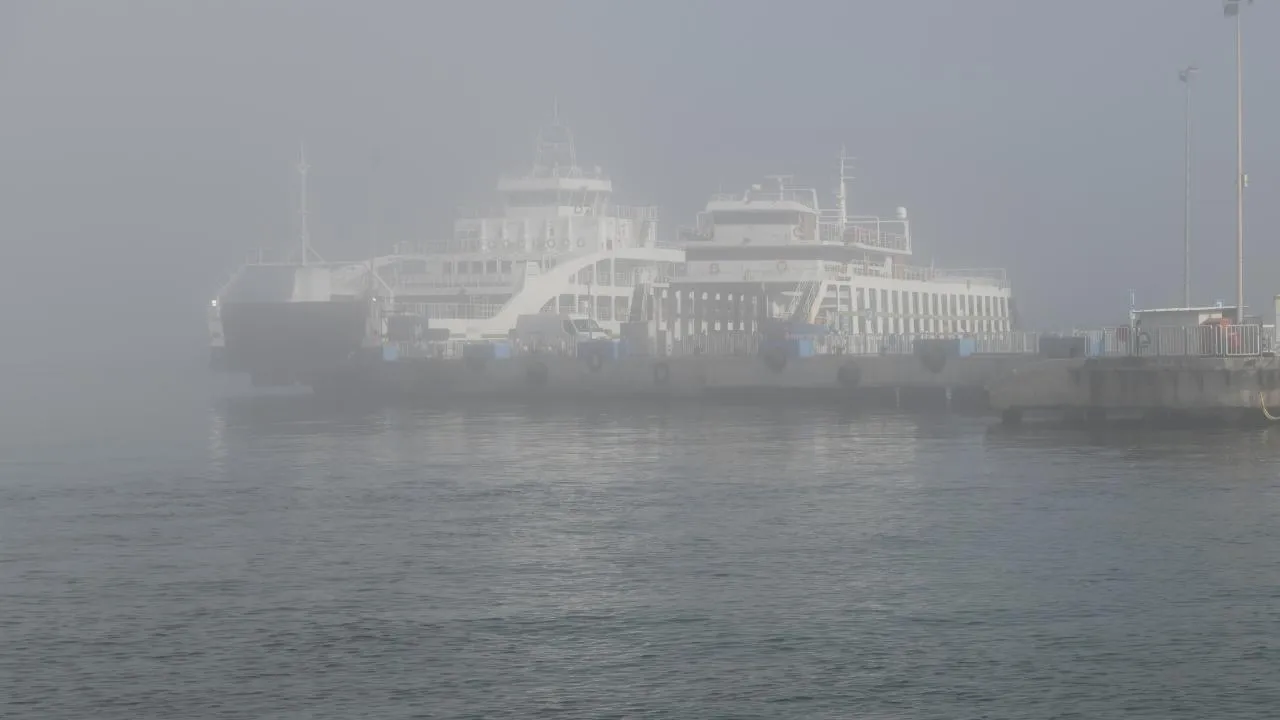 Çanakkale Boğazı neden kapatıldı, ne zaman açılacak? Transit gemi geçişleri durduruldu!
