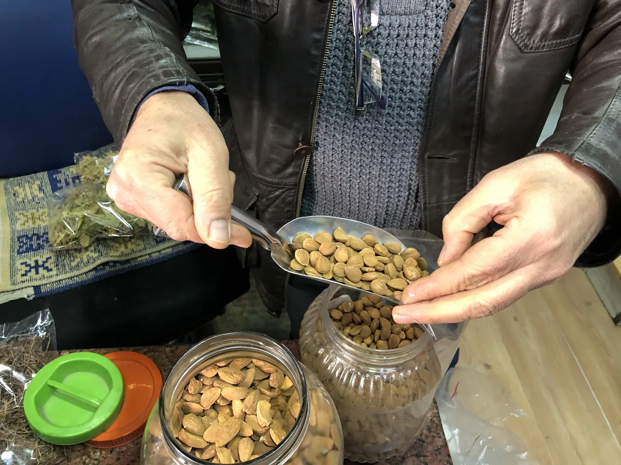 Enflasyon değil iklim vurdu: Bu sene ıhlamur, gram altınla yarışıyor!