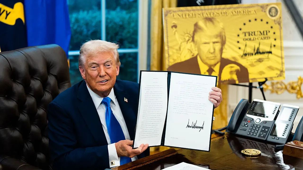 Green Card iptal mi edildi, kaldırıldı mı, neden? ABD İç Güvenlik Bakanı Noem açıkladı!