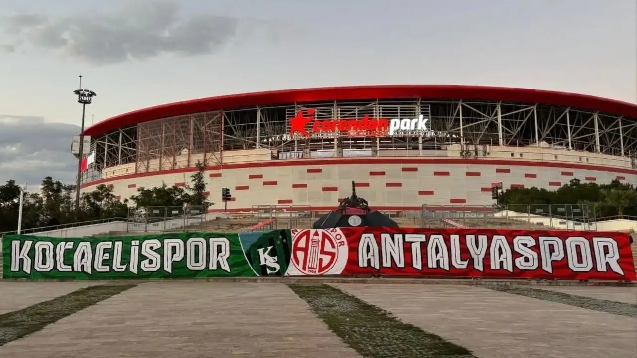 Kocaelispor-Antalyaspor maçı hangi kanalda, saat kaçta? Muhtemel ilk 11 açıklandı!