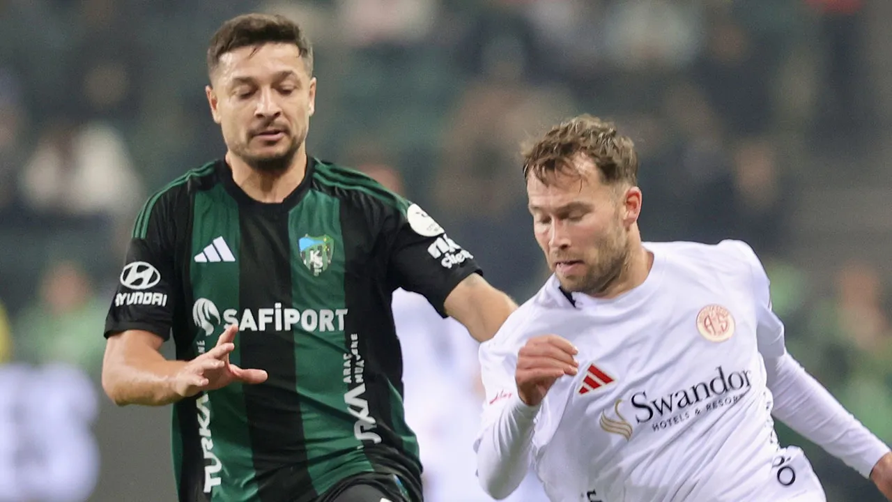 Kocaelispor, Galatasaray maçı sonrası uçuşa geçti